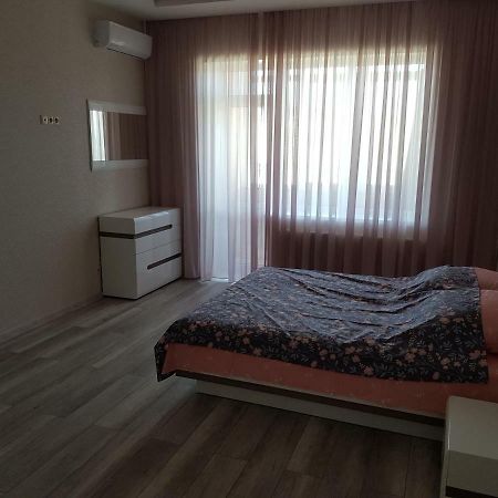 New Apartment On Parkovaya Chornomorsk Exterior foto